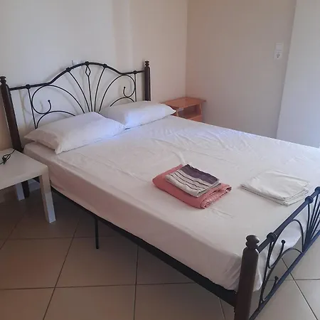 Apartament 3 Asteria Kómboi