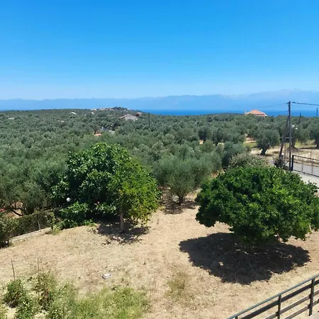 3 Asteria Apartmán Kómboi