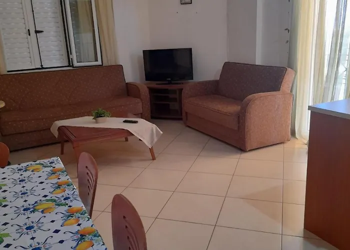 3 Asteria Apartmán *