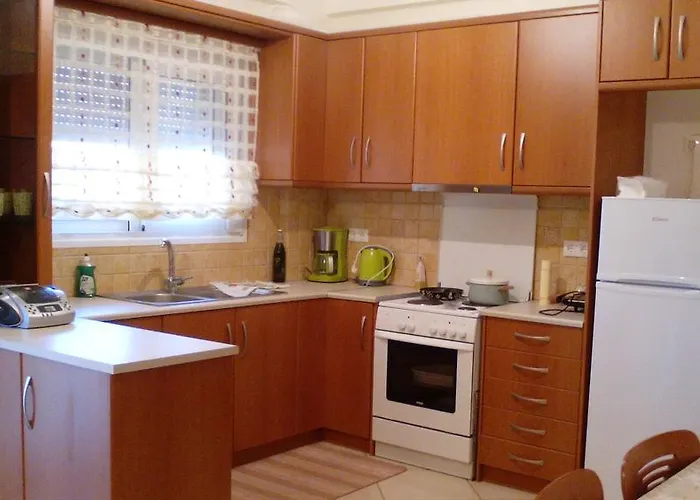 3 Asteria Appartement Kómboi